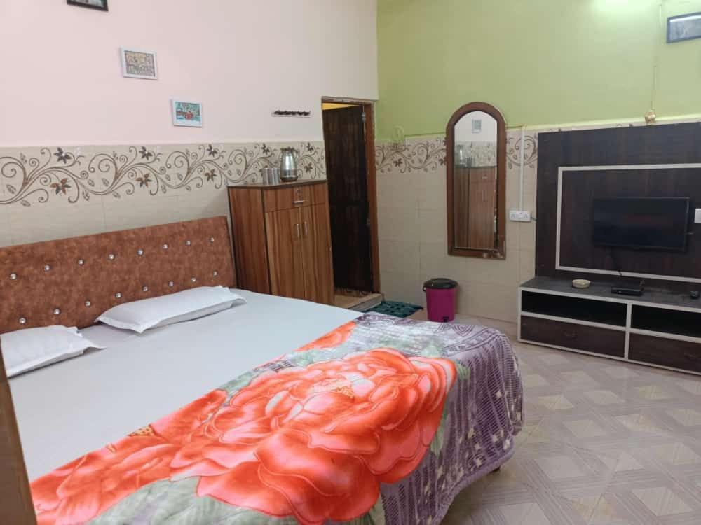 Xaviers Hotel Colva