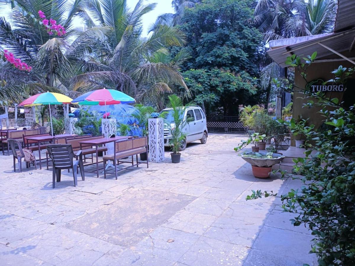 Hotel Xaviers Colva